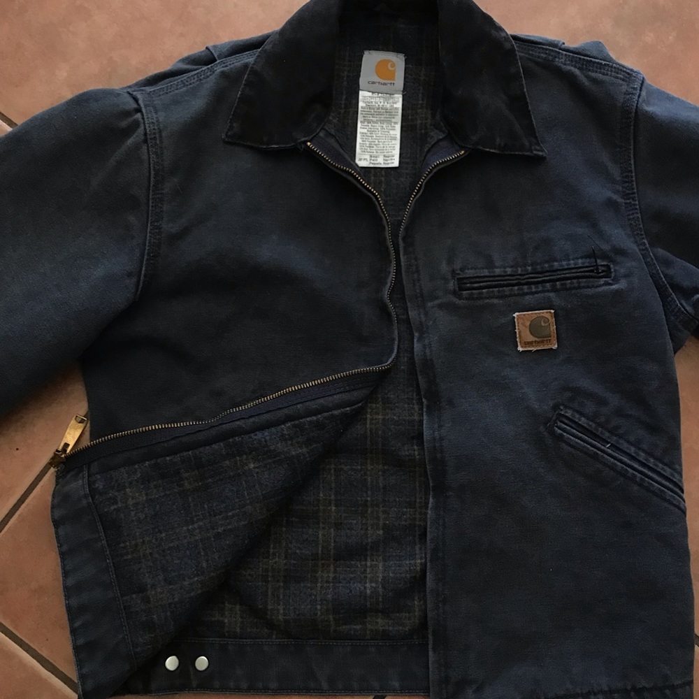 carhartt jacket for mask